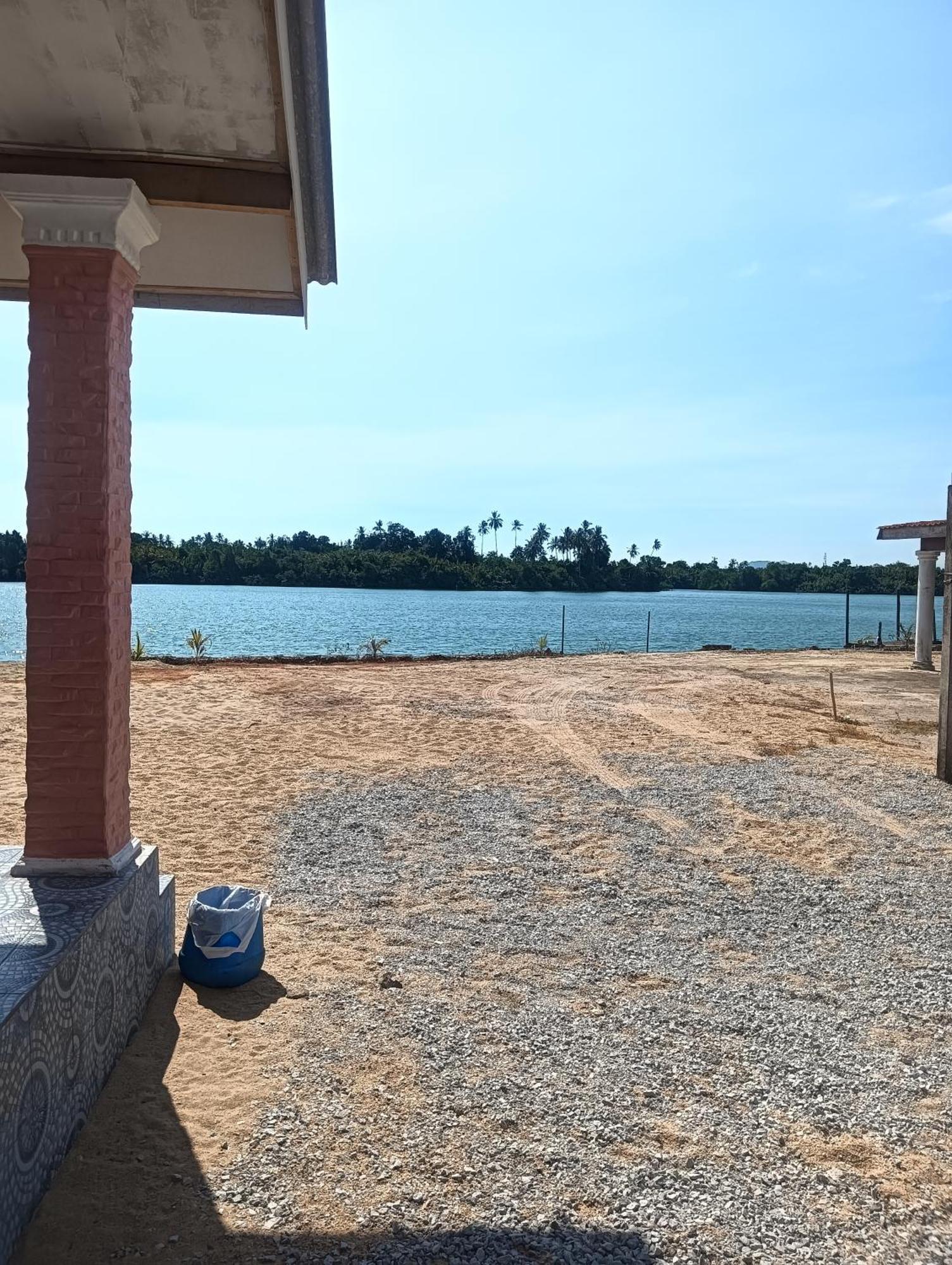 Roomstay Tokbah Demuara Kuala Besut Exterior photo